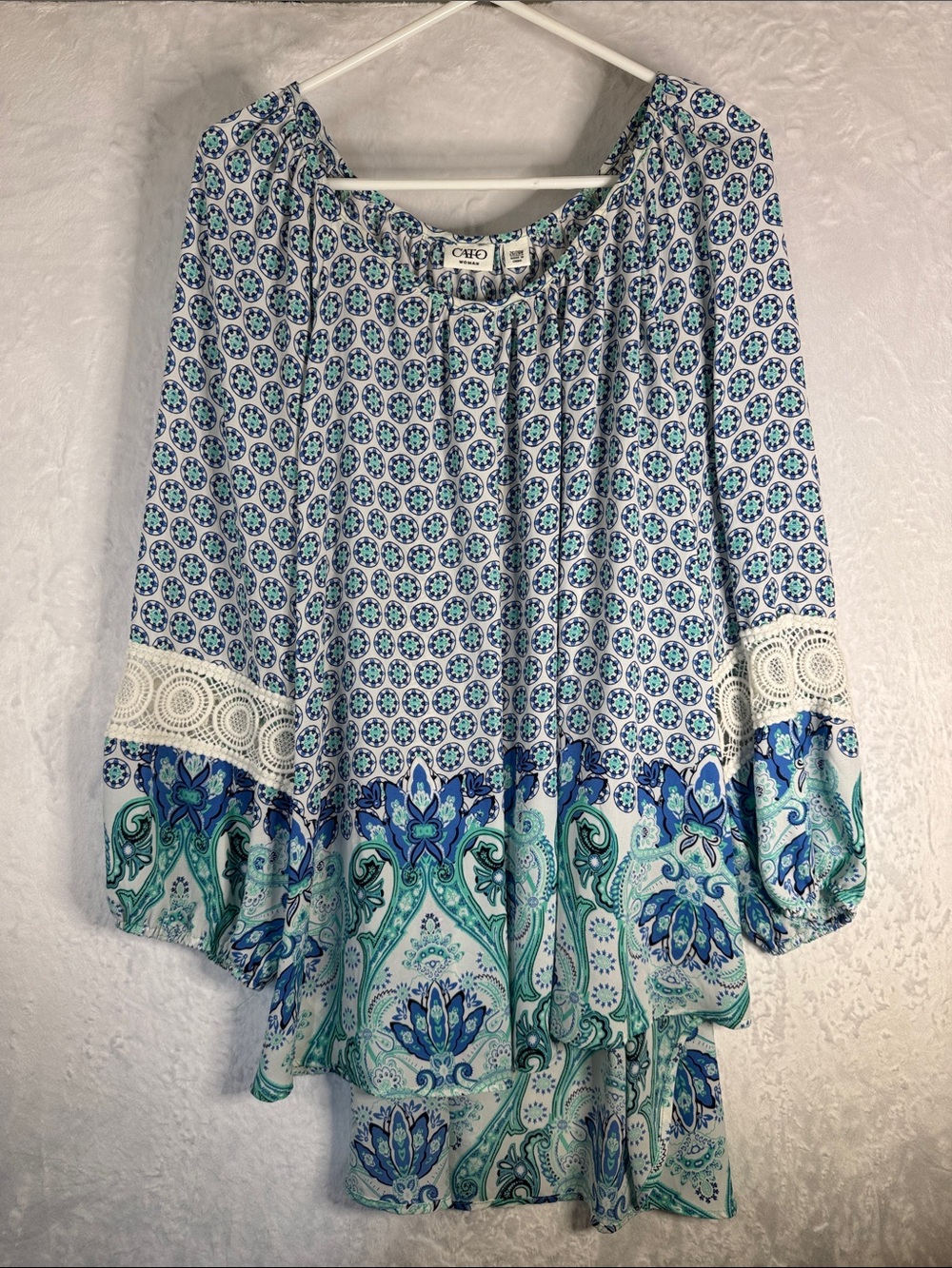 Cato Blue & Teal Paisley Crochet Trim Peasant Top 26/28